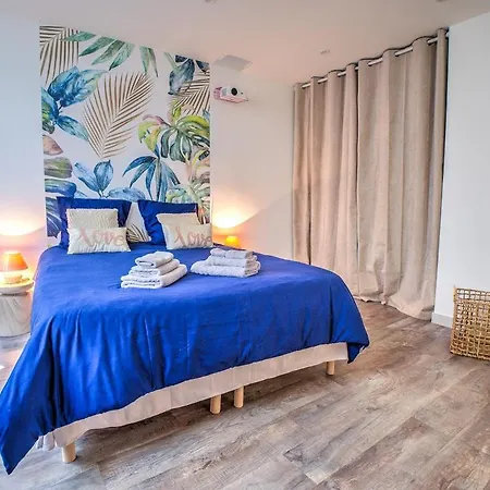 Les Doux Secrets De Bergere Périgueux