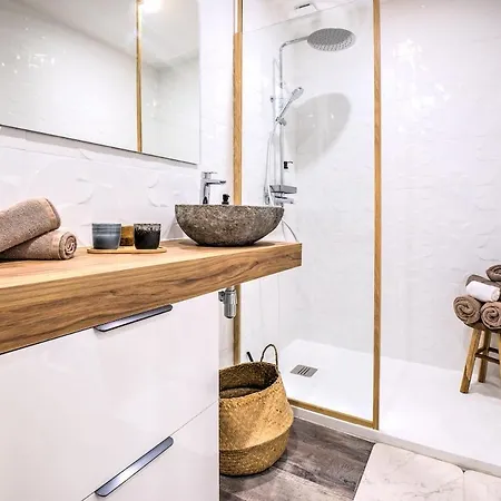 Les Doux Secrets De Bergere * Périgueux